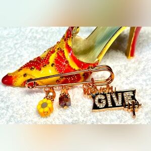 🌻☀️charms pin-brooch support/motivational